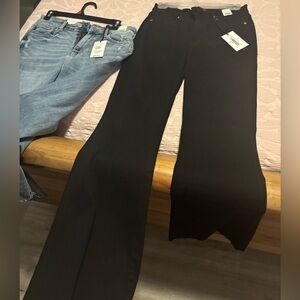 Judy Blue Black Distressed Flare Women Jeans. Size 7/28. Length can be cut.